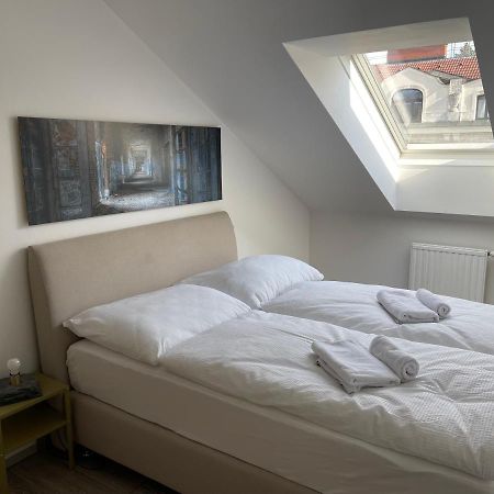 Апартаменты Dachterrasse Fuer 4 Personen Вена Экстерьер фото